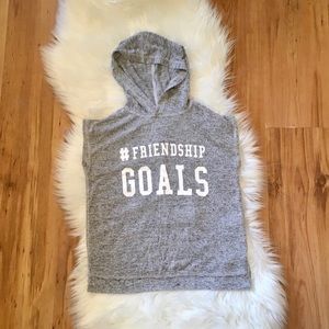 H&M sleeveless shirt W small or youth 12